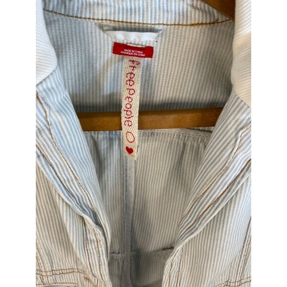 Distressed Free People Boho Denim Jacket Blazer Granola Twilight Costal Size 0 - Picture 3 of 7